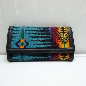 Vintage Pendleton Wool Southwest Native American Pattern Clutch Wallet Black